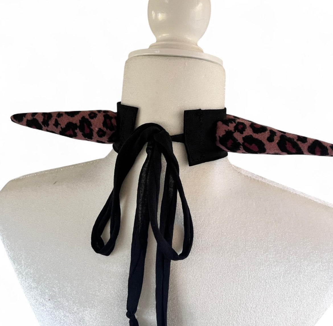 Pink Cheetah Spike Choker