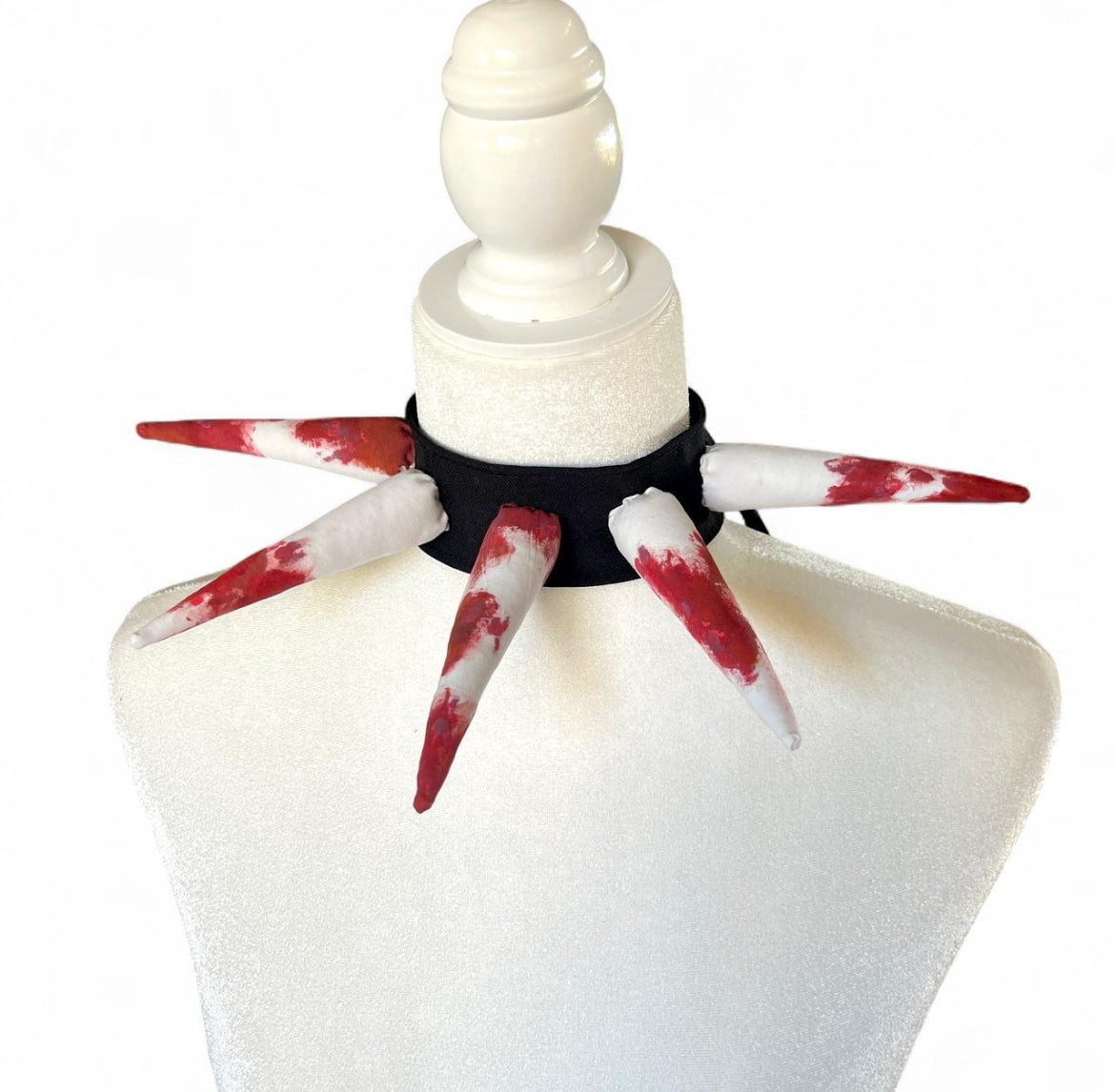 Bloody Spike Choker